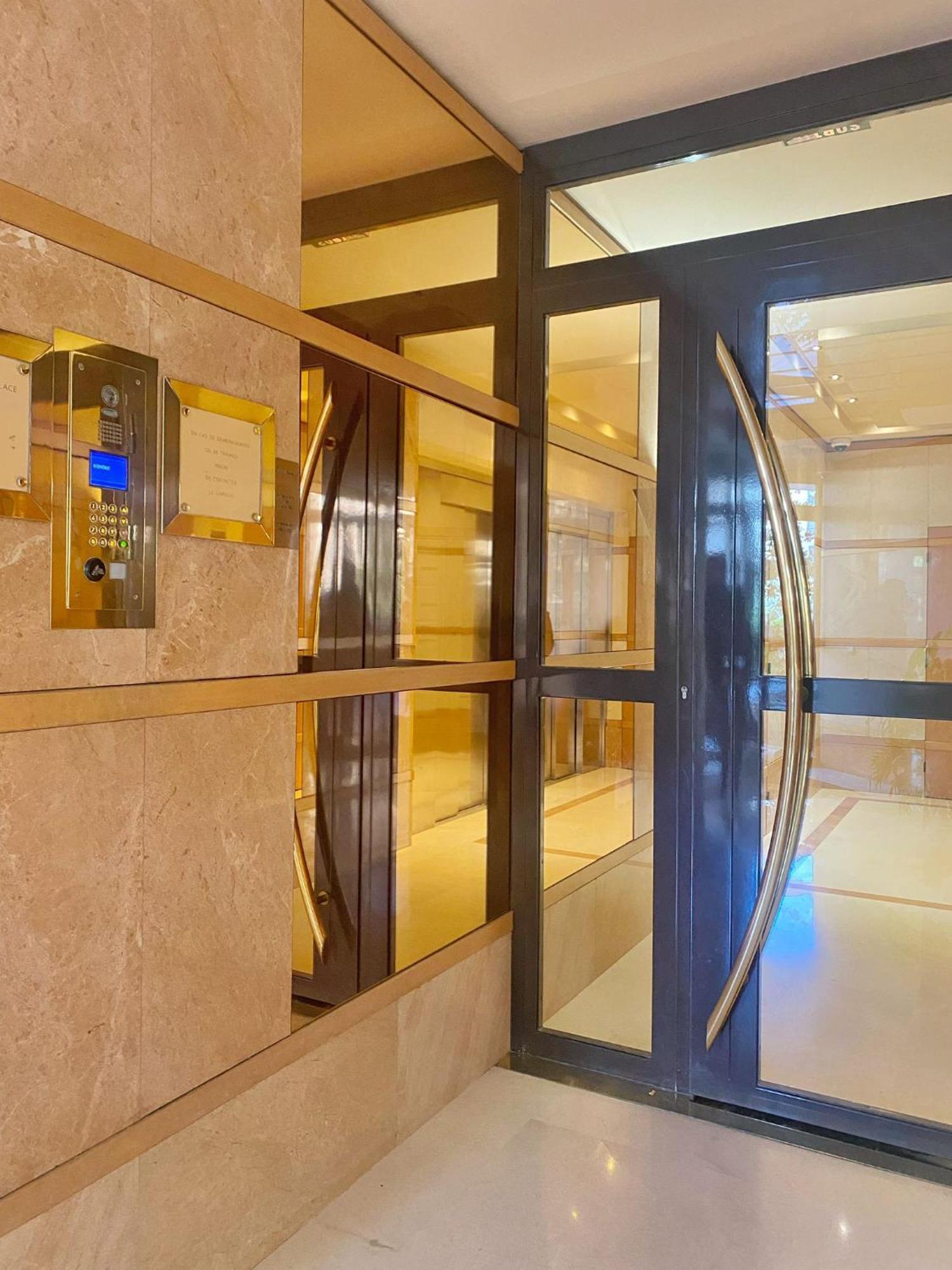 Superbe Appartement Terrasse Levallois-Perret Zewnętrze zdjęcie